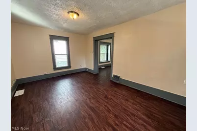 1017 La Croix Avenue, Akron, OH 44307 - Photo 7
