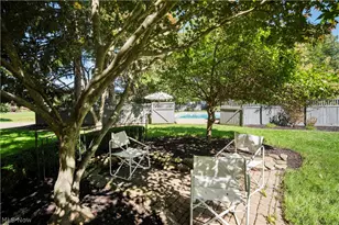 1265 Grenada Dr NE, Canton, OH 44714 - Photo 37
