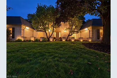 1265 Grenada Drive NE, Canton, OH 44714 - Photo 3