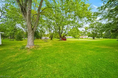 8646 Billings Road, Kirtland, OH 44094 - Photo 23