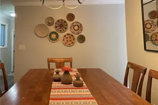 16575 Wren Rd, Chagrin Falls, OH 44023 - Photo 9