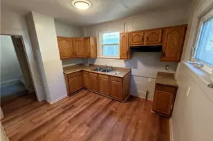 1201 Sherman St, Akron, OH 44301 - Photo 3