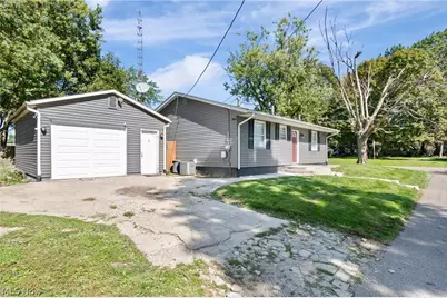 2901 Richmond Avenue NE, Canton, OH 44705 - Photo 27