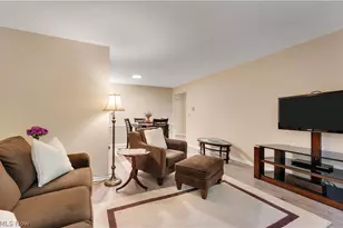 221 Talsman Dr, Canfield, OH 44406 - Photo 11