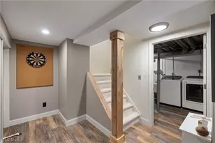 8532 Tanglewood Trail, Chagrin Falls, OH 44023 - Photo 25