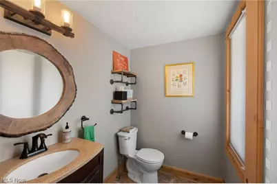 8532 Tanglewood Trail, Chagrin Falls, OH 44023 - Photo 13
