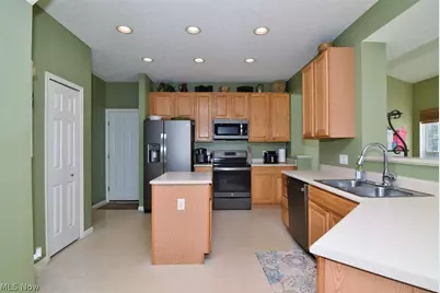 2752 Pinegate Drive, Norton, OH 44203 - Photo 13
