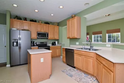 2752 Pinegate Drive, Norton, OH 44203 - Photo 15