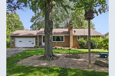 3568 Mountview Avenue, Alliance, OH 44601 - Photo 1