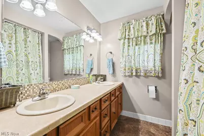 3568 Mountview Avenue, Alliance, OH 44601 - Photo 19