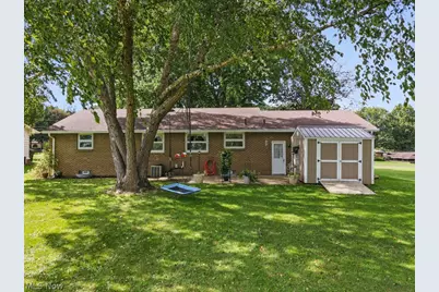 3568 Mountview Avenue, Alliance, OH 44601 - Photo 3