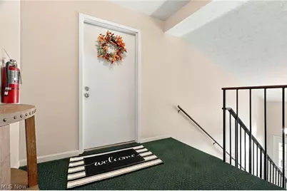 1818 Harbour Circle NW #12D, Canton, OH 44708 - Photo 3