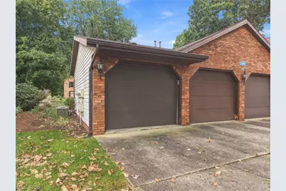 1818 Harbour Circle NW #12D, Canton, OH 44708 - Photo 33