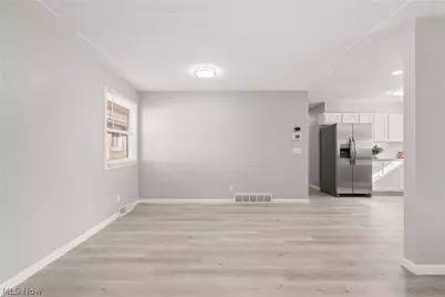 1058 W 29th Street, Lorain, OH 44052 - Photo 11