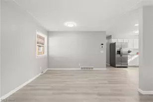 1058 W 29th St, Lorain, OH 44052 - Photo 11