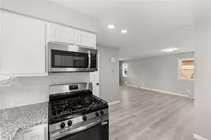 1058 W 29th St, Lorain, OH 44052 - Photo 17