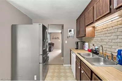 1035 Burntwood Drive, Medina, OH 44256 - Photo 9