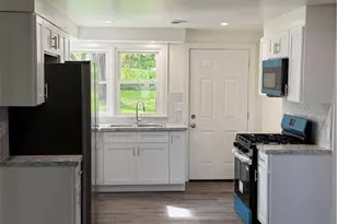 4518 Sheridan Road S, Youngstown, OH 44514 - Photo 9