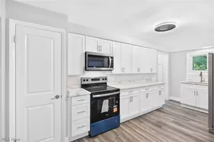6350 Auburn Rd, Painesville, OH 44077 - Photo 9