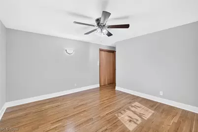 6350 Auburn Road, Painesville, OH 44077 - Photo 13