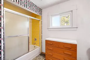 91 McNaughton St, Akron, OH 44305 - Photo 17