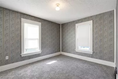 91 McNaughton Street, Akron, OH 44305 - Photo 13