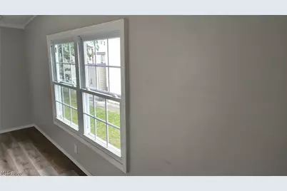 8162 Russell Lane, Loveland, OH 44144 - Photo 7