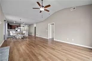 132 Acorn LN, Elyria, OH 44035 - Photo 23