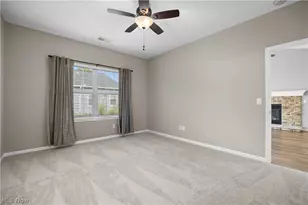 132 Acorn LN, Elyria, OH 44035 - Photo 27