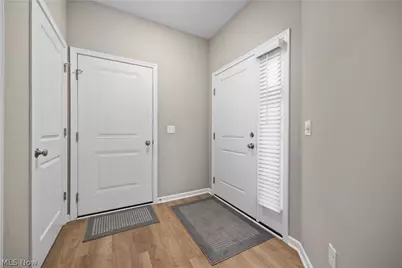 132 Acorn Lane, Elyria, OH 44035 - Photo 3