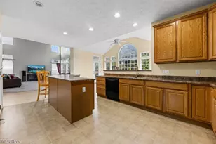 5822 Churchill Way, Medina, OH 44256 - Photo 9