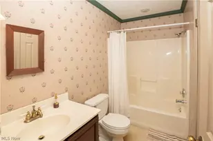 8019 Blendwood Ave NE, Canton, OH 44721 - Photo 35
