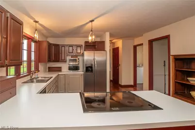 8019 Blendwood Avenue NE, Canton, OH 44721 - Photo 15