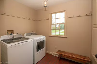 8019 Blendwood Avenue NE, Canton, OH 44721 - Photo 19