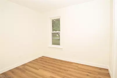 2325 Eastlawn Avenue, Akron, OH 44305 - Photo 19