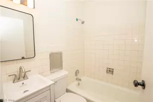 2325 Eastlawn Ave, Akron, OH 44305 - Photo 21