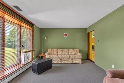 8935 Oberlin Road, Elyria, OH 44035 - Photo 3