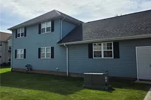 736 Tollis Pkwy, Grandview Heights, OH 44147 - Photo 3