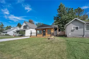5857 Melody Ln, Mentor on the Lake, OH 44060 - Photo 5