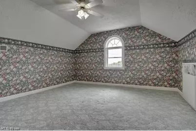 7759 Edie Hill Road SE, Uhrichsville, OH 44683 - Photo 13