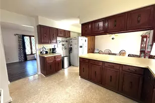 72 Heritage Dr, Tallmadge, OH 44278 - Photo 9