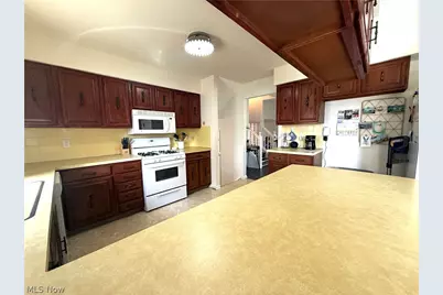 72 Heritage Drive, Tallmadge, OH 44278 - Photo 11