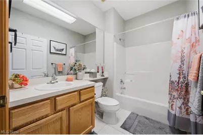 6853 Savannah Drive, North Ridgeville, OH 44039 - Photo 23