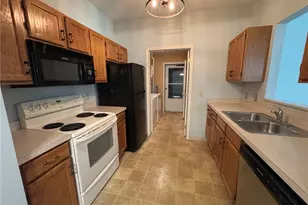 7266 Village Dr, Mentor, OH 44060 - Photo 15