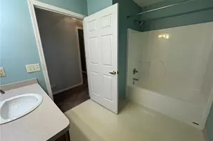 7266 Village Dr, Mentor, OH 44060 - Photo 29