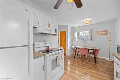 811 Concord Avenue, Elyria, OH 44035 - Photo 9
