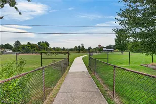 5715 Skyline Dr, Green Hills, OH 44131 - Photo 45