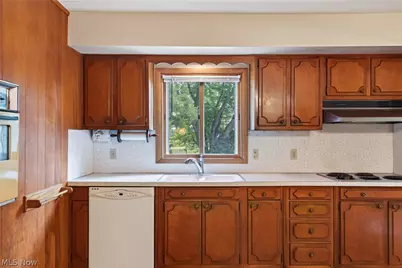 5715 Skyline Drive, Green Hills, OH 44131 - Photo 17