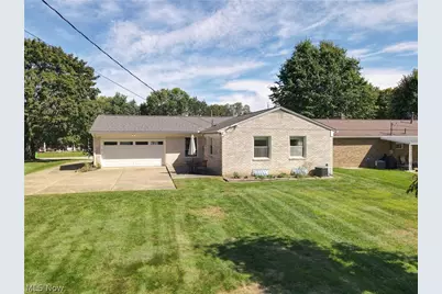 410 Chapple Hill Drive NE, North Canton, OH 44720 - Photo 27