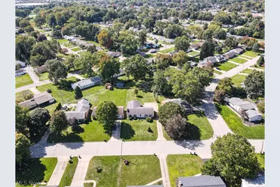 410 Chapple Hill Drive NE, North Canton, OH 44720 - Photo 31